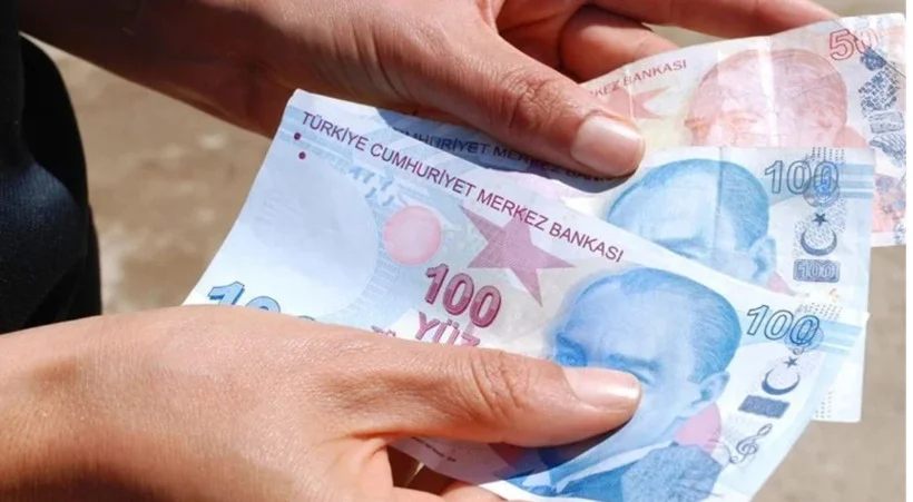 Garanti BBVA: Günlük 15.000 TL. - Yapı Kredi: Günlük 15.000 TL. - Akbank: Günlük 10.000 TL ile 15.000 TL arasında değişi…