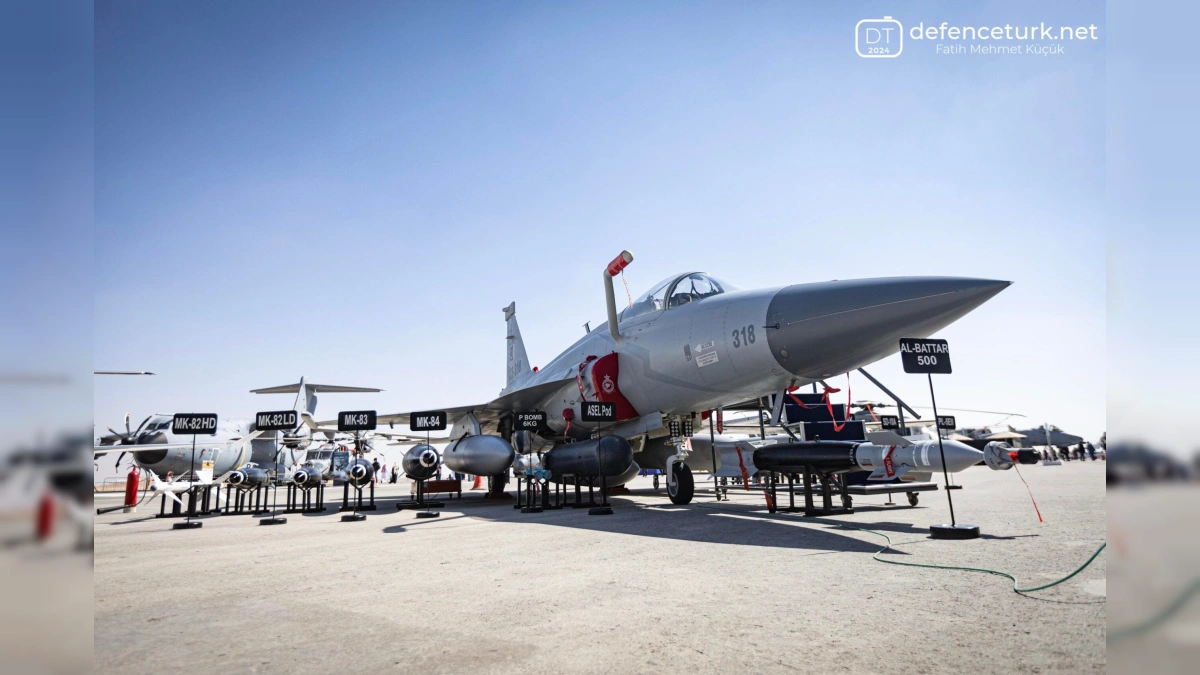 ASELSAN ARTCom 9681 Telsizi Pakistan JF-17 Savaş Uçağına Entegre Edildi