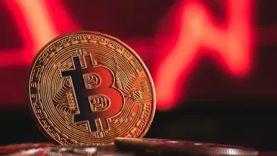 Bitcoin Fiyatı 74 Bin Dolar Altına Geriledi: Kripto Piyasasında Satış Baskısı