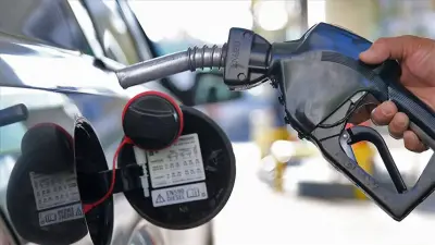 Akaryakıt Fiyatlarına Gece Yarısı Yeni Zam: Motorin 80 TL Sınırını Aşıyor