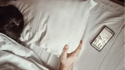 Telefon Kullanımının Uyku Kalitesi Üzerindeki Olumsuz Etkileri ve Uzman Önerileri