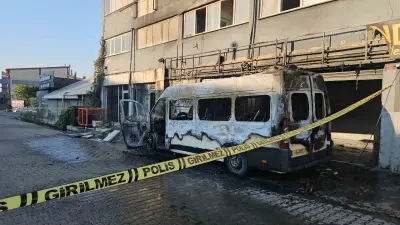 İkitelli İsteks Sanayi Sitesinde Yangın Nasıl Başladı? Kundaklama Şüphesi Araştırılıyor
