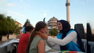 Sakarya Büyükşehir Belediyesi'nin 'Mahallemde Neşe Var' Etkinliği Söğütlü Yeniköy'de Çocuklara Ulaştı - Gündem Haberleri