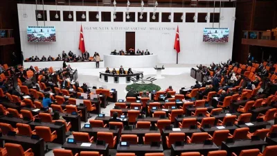 Taşeron ve belediye işçileri için kadro beklentisi mecliste yeniden gündemde