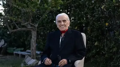 Alpay Kimdir, Gerçek Adı Ne ve Ünlü Sanatçı Neden Vefat Etti?