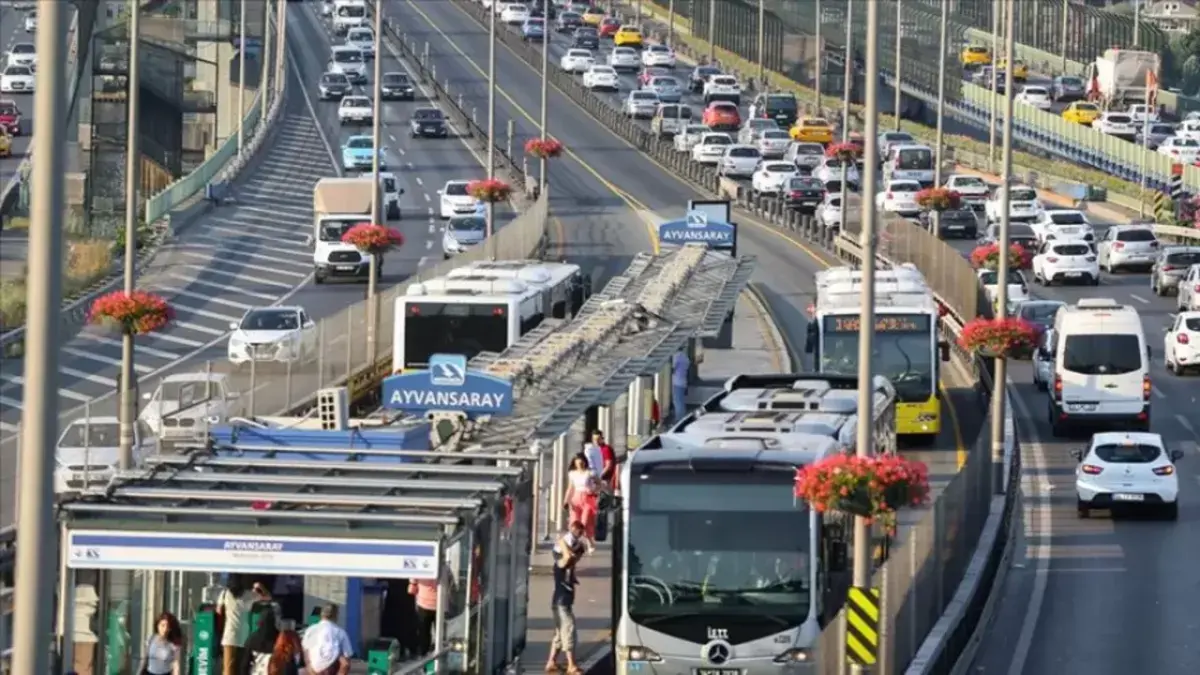 29 Ekim Toplu Taşıma Ücretsiz mi? Hangi Hatlar Bedava Olacak?