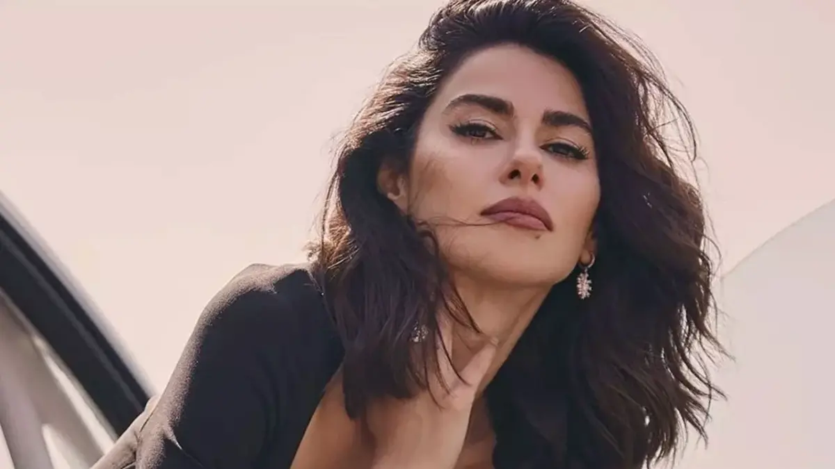 Nesrin Cavadzade Kimdir, Aslen Nereli ve Kaç Yaşında?