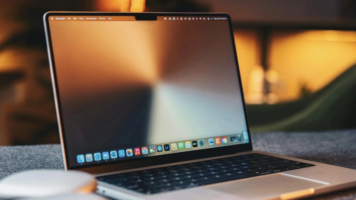 Apple M6 MacBook Pro Modellerine 5G Desteği!