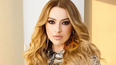 Hadise Bursa Konserinde Sergilediği Duyarlı Davranış Takdir Topladı