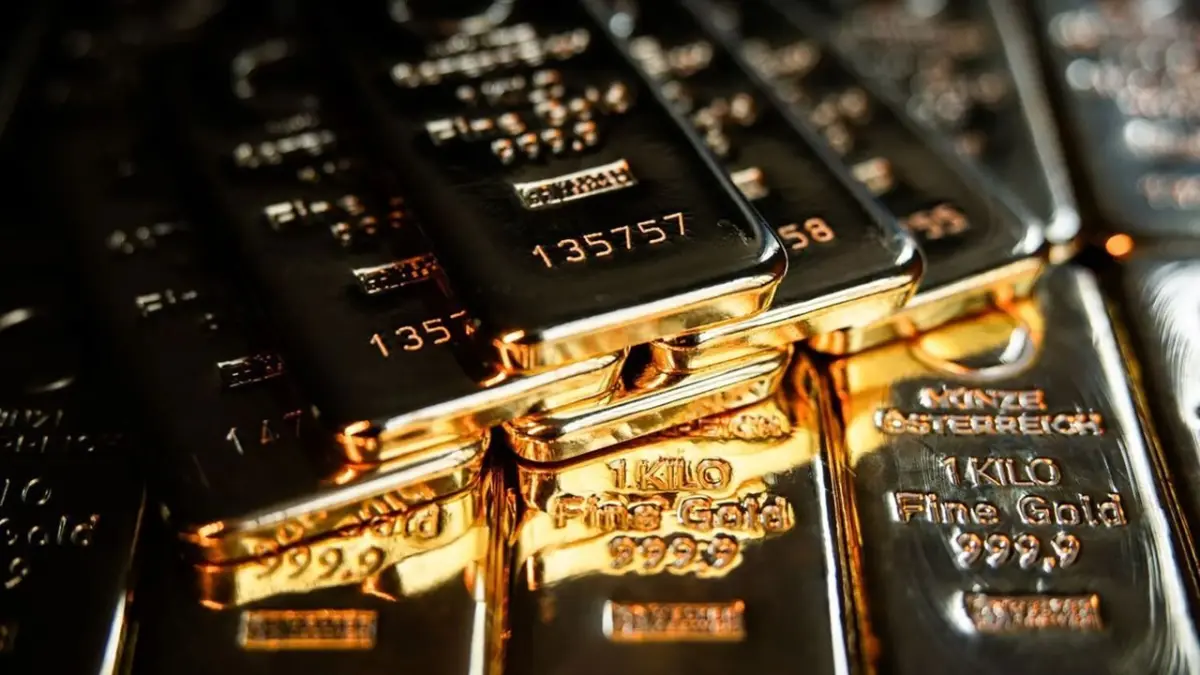UBS, Morgan Stanley ve Deutsche Bank'tan Revize Edilen Ons Altın Hedefleri