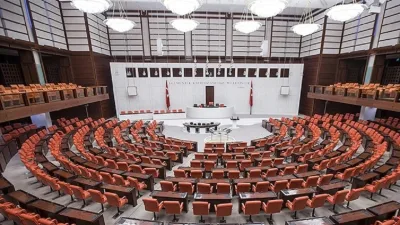 Kamu Borçlarına Yeni Düzenleme: Teminat Sınırı ve Vade Değişti - Ekonomi Haberleri
