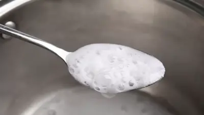 Sirke ve Karbonat Temizlikte Birlikte Kullanılmalı mı? Köpürmenin Anlamı