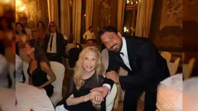 Alp Navruz Venedikte Uluslararası Başarıyla Taçlandı: Faye Dunaway ile Görüştü