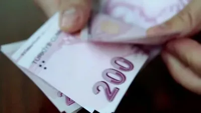 Emekli promosyon ödemeleri bankalar arasında 32 bin liraya kadar yükseldi - Ekonomi Haberleri