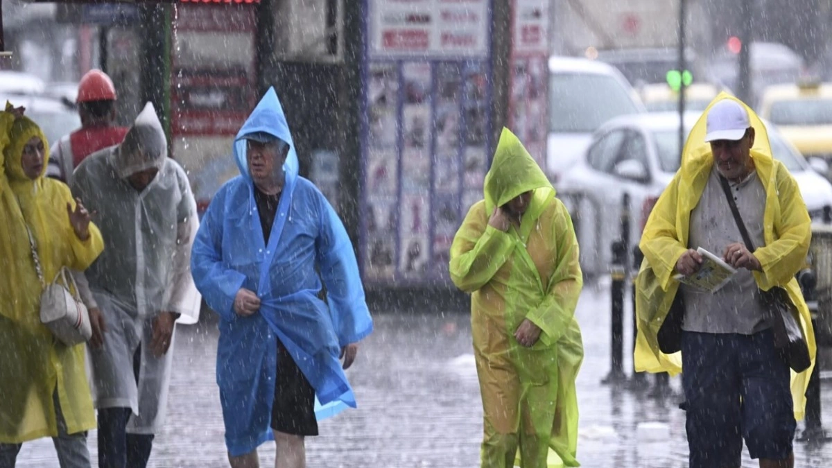 Meteoroloji ve İçişleri Bakanlığı Yarın Yağmur Geliyor Dedi