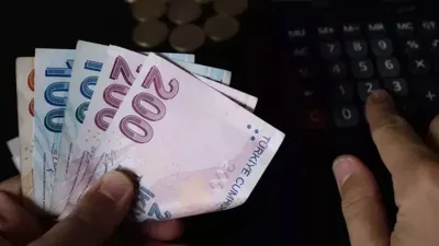 Yatırımcının Nisan Karnesi Belli Oldu! Yüzde 32 Kazandıran Araç Zirveye Yerleşti - Ekonomi Haberleri